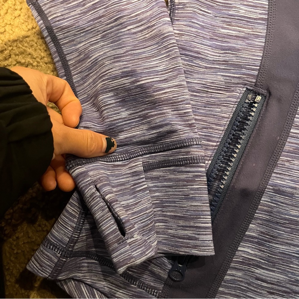 Lululemon Jacket - Picture 4 of 5